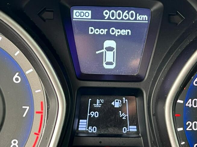 Hyundai i30 Klimatyzacja / 6 biegów / Komputer Ruda Śląska - zdjęcie 10