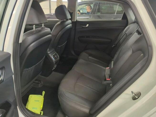 Kia Optima LIFT / Ledy / Kamera Cofania / Skóry / ASO / FV 23% Gdynia - zdjęcie 9