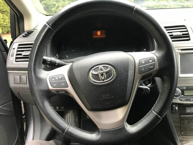 Sprzedam Toyota Avensis kombi Stalowa Wola - zdjęcie 8