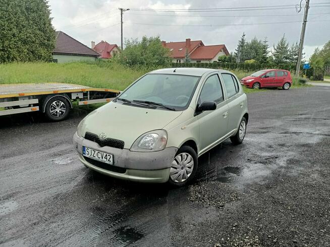 Toyota Yaris 1.0 półautomat 01r Tarnów - zdjęcie 1