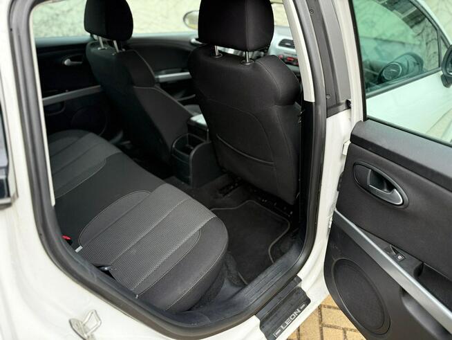 Seat Leon 1.8 160KM Tarnowskie Góry - zdjęcie 9
