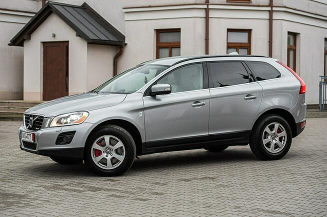 Volvo XC 60 R-Design AWD 2.4d D5 185KM 4x4 ! Super Stan ! Opłacone ! Zwoleń - zdjęcie 12