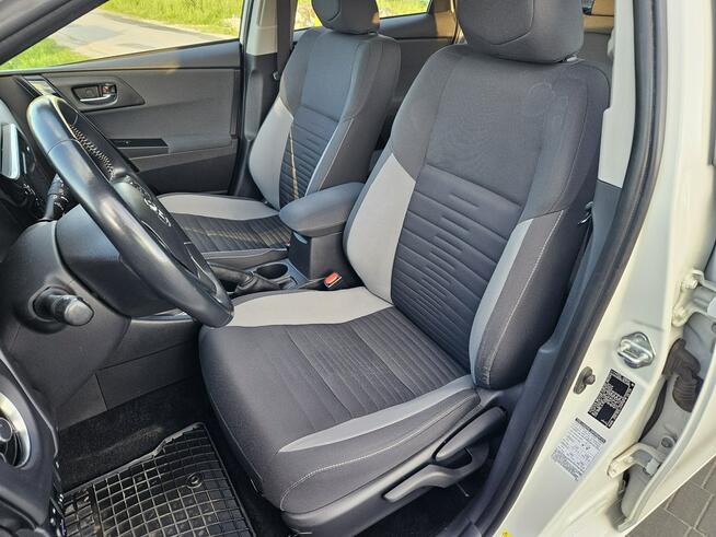 Toyota Auris Polski salon, Kamera cofania. Liszki - zdjęcie 9