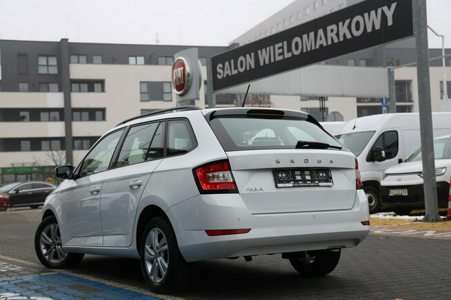 Škoda Fabia 1.0 TSI Ambition DSG Tychy - zdjęcie 9