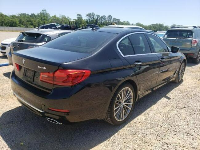 BMW 540 2017, 3.0L, po gradobiciu Warszawa - zdjęcie 4