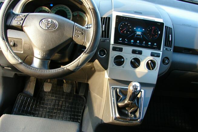 Toyota Corolla Verso Super stan Salon PL ,benzyna Piła - zdjęcie 9