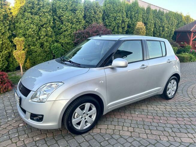 Suzuki Swift Benzyna Stan Idealny Radom - zdjęcie 2