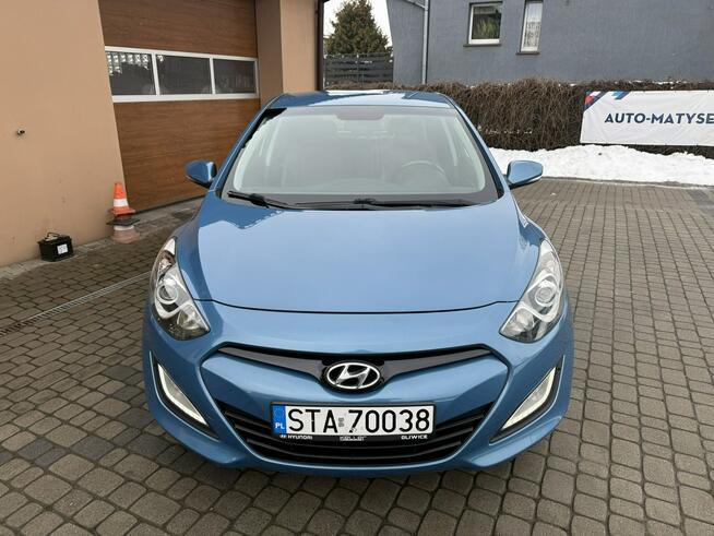 Hyundai i30 1,4 99KM + LPG  Klimatronik  Serwis  Koła lato+zima Orzech - zdjęcie 2