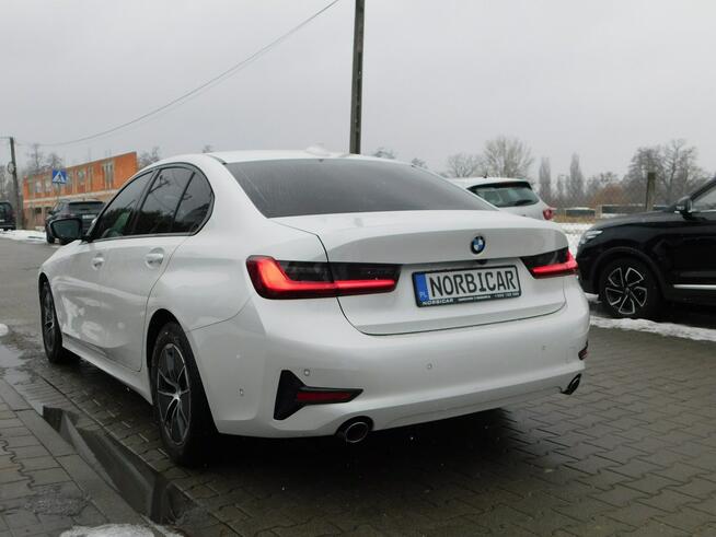 BMW 318 2.0D z Gwarancją Line Shadow Model 2022r Żyrardów - zdjęcie 4