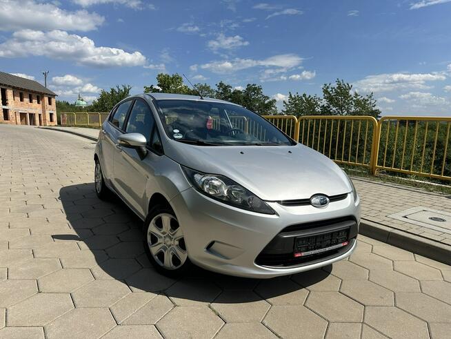 Ford Fiesta Opłacony Benzyna Klima Grzane fotele Gostyń - zdjęcie 1