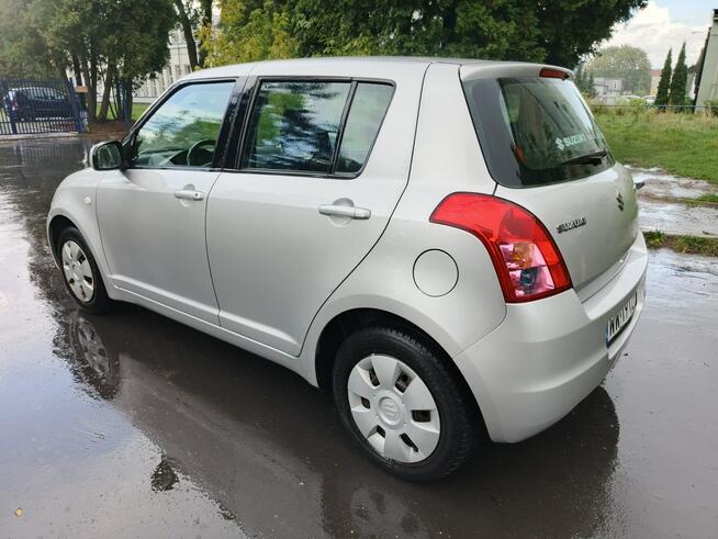 Suzuki Swift Warszawa - zdjęcie 6