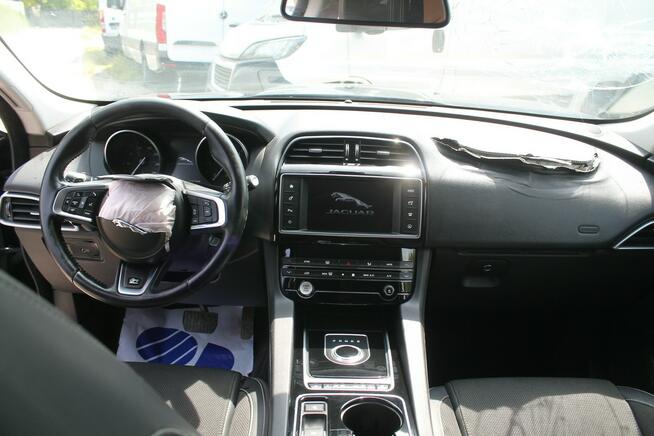 Jaguar F-PACE Ostrów Wielkopolski - zdjęcie 11