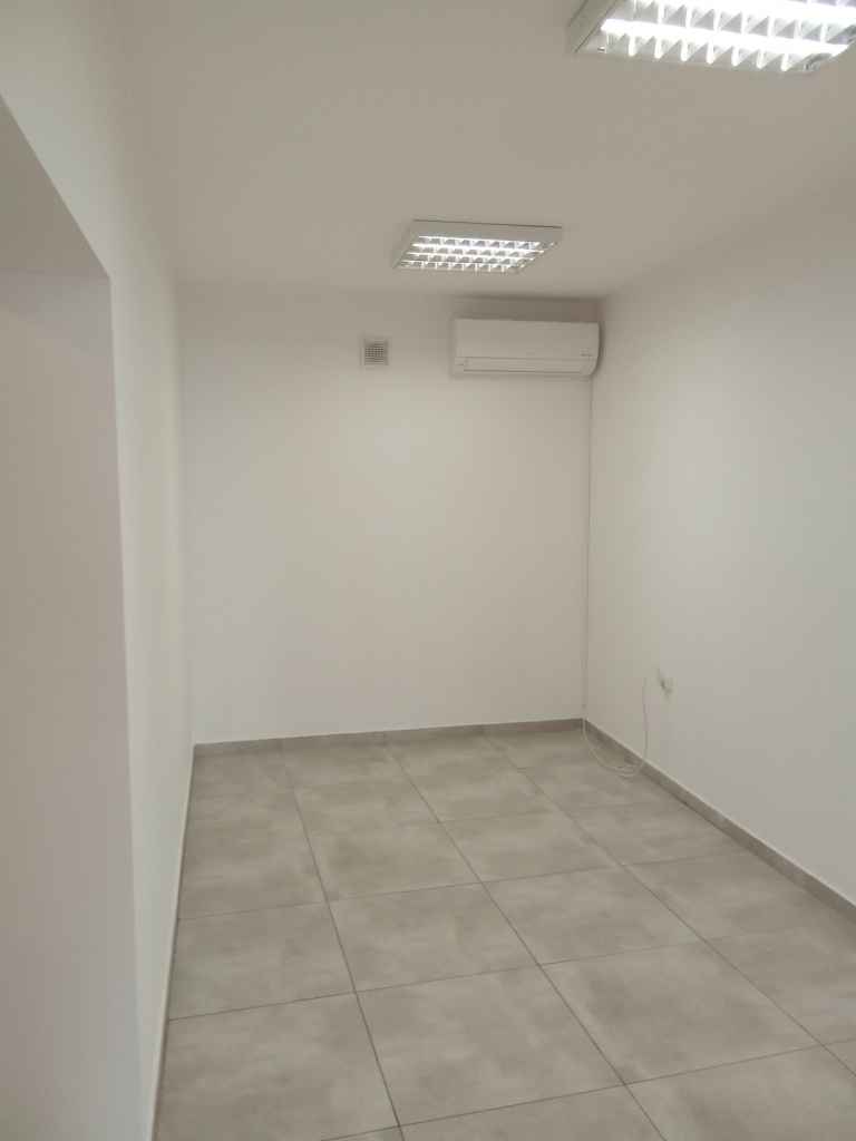 Wynajem lokalu użytkowego – Legnica, ul. Wrocławska 81/1B Legnica - zdjęcie 7