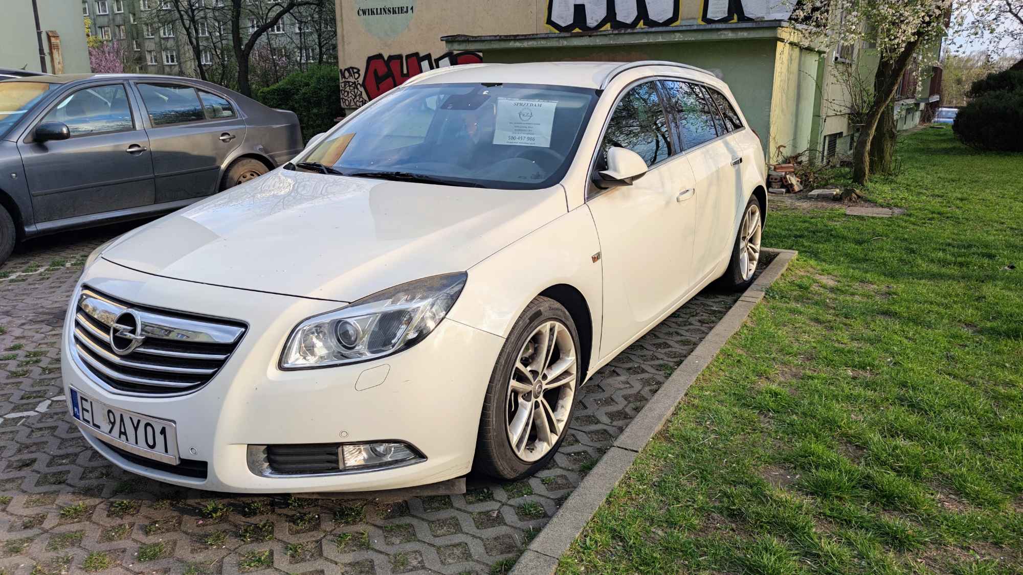 Opel Insignia 2.0 CDTI Sports Tourer Widzew - zdjęcie 1