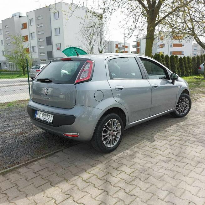 Fiat Punto Evo **NAWIGACJA*** Zarejestrowny w kraju Poznań - zdjęcie 5