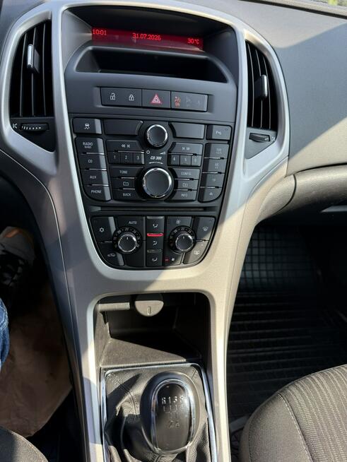 Opel Astra 1,4 benzyna  ładna opłacona . Bolesławiec - zdjęcie 9