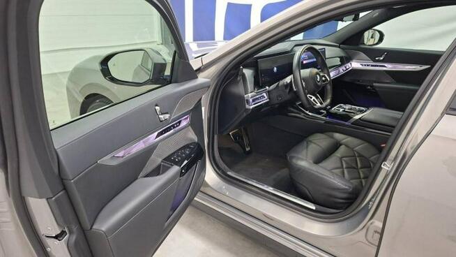 BMW 740 d xDrive M Sport G70 Steptronic Grójec - zdjęcie 7