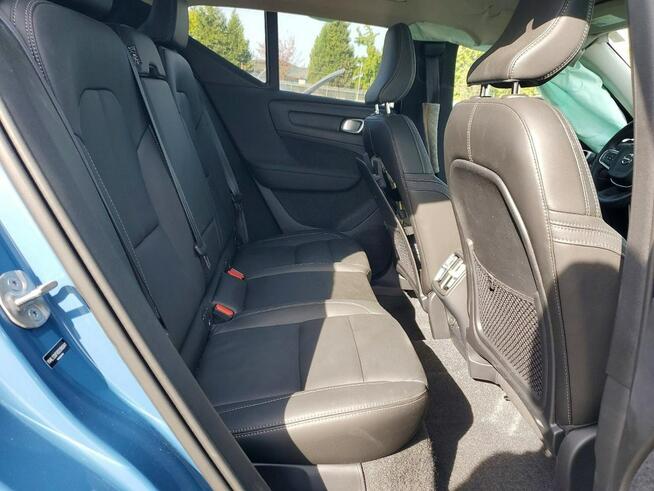 Volvo XC 40 Najwyższa wersja wyposażenia ULTRA / AWD / B5 Tarnów - zdjęcie 10