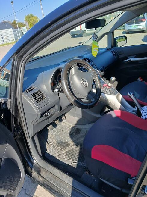 Sprzedam toyotę ayris1 Września - zdjęcie 8