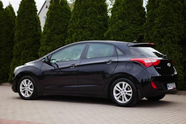 Hyundai i30 1.6 CRDI_Climatronic_Led_Grzane fotele_Zadbany Rzekuń - zdjęcie 3