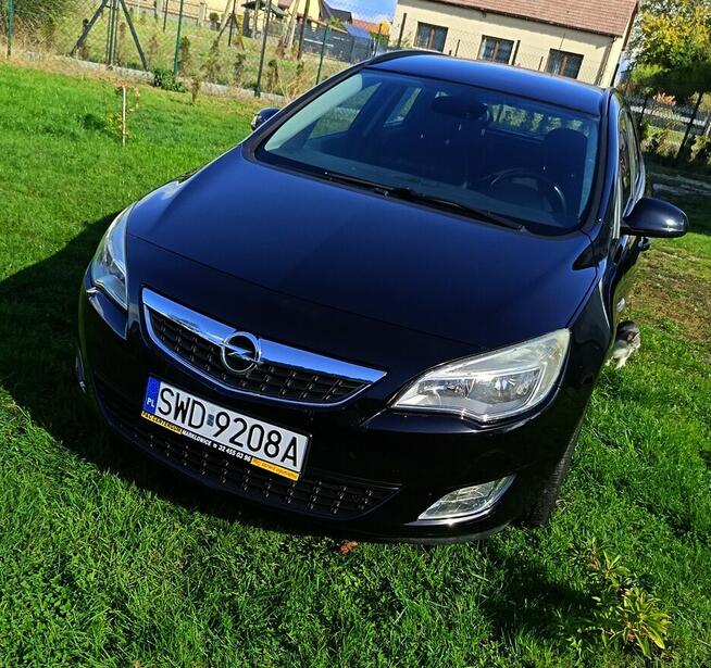Opel Astra IV 1.6 Benzyna Kombi Gorzyce - zdjęcie 1