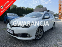 Toyota Auris 1.8 HSD 136KM Prestige Skóra PDC Full led