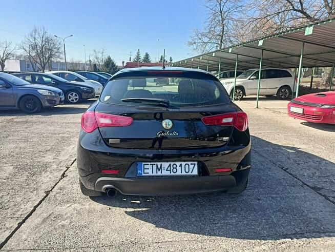 Alfa Romeo Giulietta wersja SPORT,  1.4 , 120 KM, bardzo z1adbane Tomaszów Mazowiecki - zdjęcie 10