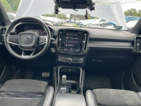 Volvo XC 40 R design T5 AWD HAK Skóra Kamera Pamięć Panorama Virtual Gliwice - zdjęcie 9