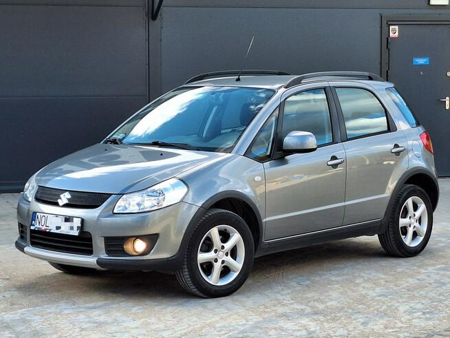 Suzuki SX4 * 4x4* 1.6benz * BARDZO ŁADNE* ALUfelgi* KLiMATRONiK* ESP * Olsztyn - zdjęcie 3