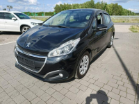 Bardzo ładny Peugeot 208