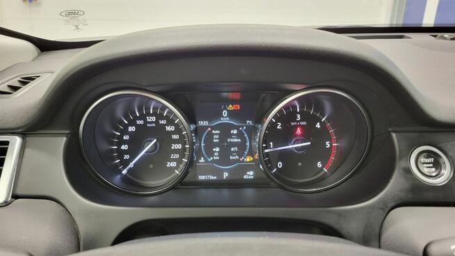 Land Rover Discovery Sport 2.0 TD4 SE aut Grójec - zdjęcie 12