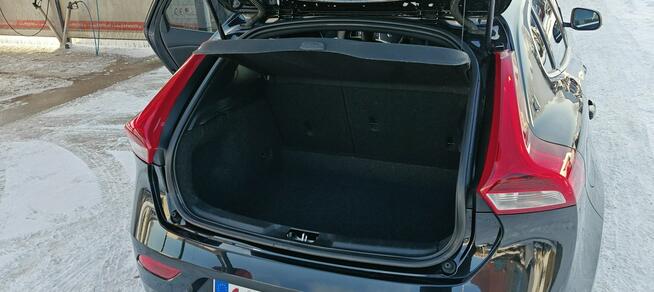 Volvo V40 2.0 D3 150 KM R-Desing Navi Skóra  Full Opcja Płock - zdjęcie 11
