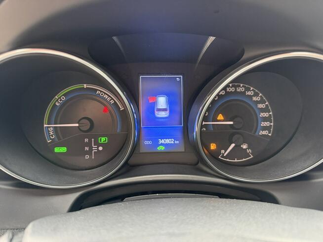 Toyota Auris 1.8 HSD 136KM  Serwisowany Kamera Ładny stan LIFT Otwock Mały - zdjęcie 9