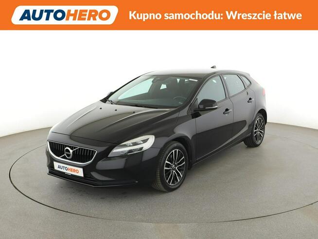 Volvo V40 Momentum navi PDC tempomat LED Warszawa - zdjęcie 1
