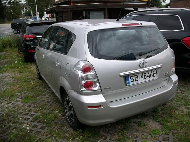 Toyota Corolla Verso 99KW/2231 cm3 Katowice - zdjęcie 3
