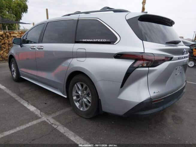 2025 TOYOTA SIENNA LE Sulejówek - zdjęcie 4