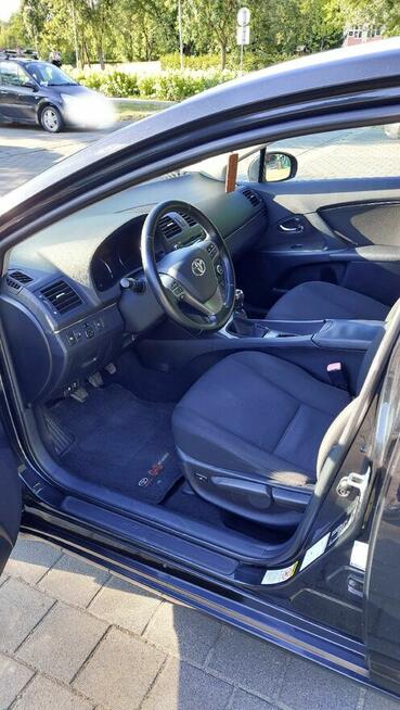 Toyota Avensis III (T27) Kombi Kraków - zdjęcie 4