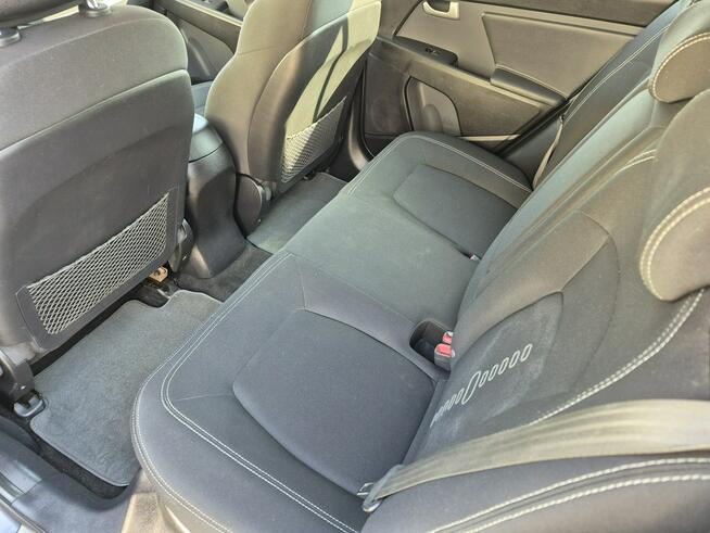 Kia Sportage 1.6 benzyna kamera ledy Drelów - zdjęcie 9