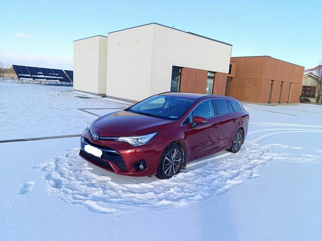 Toyoa Avensis S-Edition Kalisz - zdjęcie 1