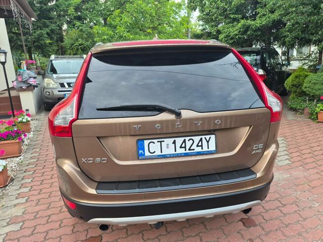 Volvo XC 60 2.4 D 215 KM z polskiego salonu Toruń - zdjęcie 5