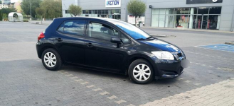 Toyota Auris super stan Siedlce - zdjęcie 3