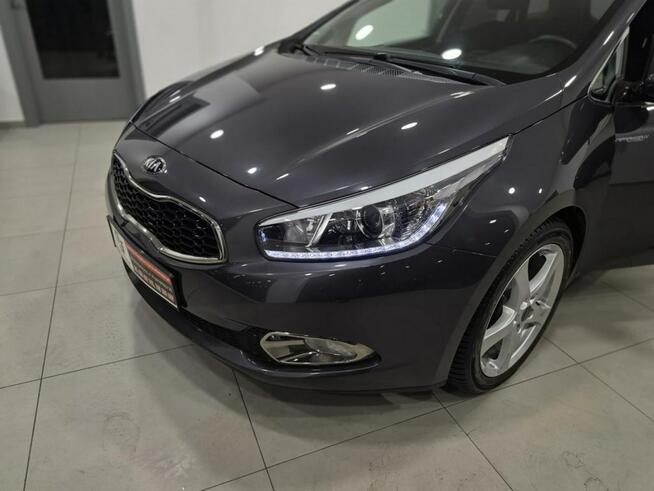 Kia Cee'd 1.6 / Bezwypadkowy/Serwisowany/Gwarancja roczna w cenie Korczyna - zdjęcie 10