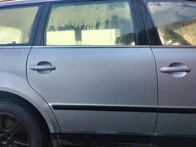 VW Passat B5 kombi lifting na części Kalisz - zdjęcie 5