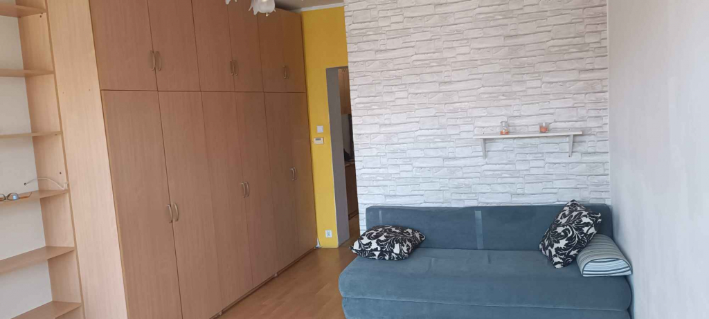 1pok, 30met, okolice Krakowskiej (Wrocław) Krzyki - zdjęcie 2