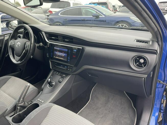 Toyota Auris Selection Hybryda Automat Kamera Podgrzewanie Gliwice - zdjęcie 10