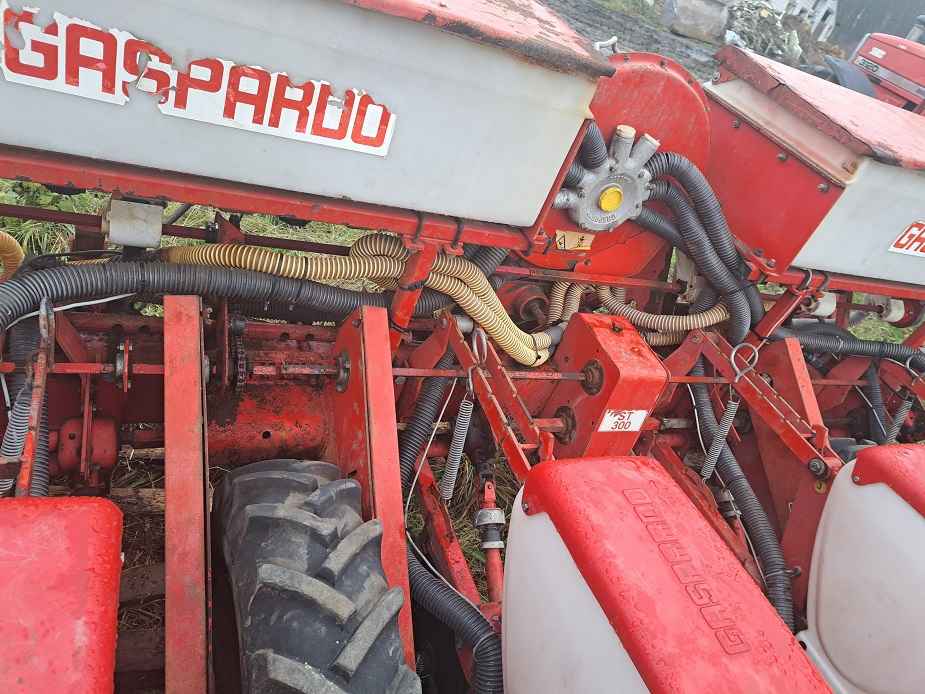 siewnik do kukurydzy gaspardo/ talerzowy Tybory-Jeziernia - zdjęcie 6