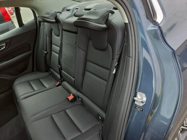 Volvo S60 INSCRIPTION / AWD / T6 / niski przebieg Warszawa - zdjęcie 8