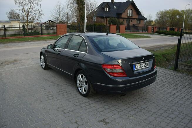 Mercedes C 180 1.8B 2010r/ 95 TYS KM/ Navi/ 2 KPL KÓŁ/ Sprowadzony Majdan Sieniawski - zdjęcie 11