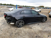 Mercedes C 300 4Matic / pakiet AMG / niski przebieg Białystok - zdjęcie 4