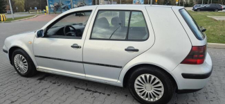 VW GOLF 4 HATCHBACK 1600 BENZYNA+KLIMA-OPŁATY NA ROK !!! Głogów - zdjęcie 4